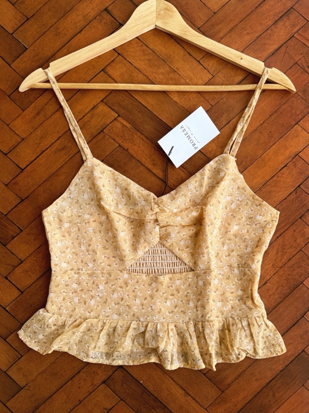 Sz S Promesa Beige & Yellow Spaghetti Strap Cutout Cropped Ruffle Tank Top NWT